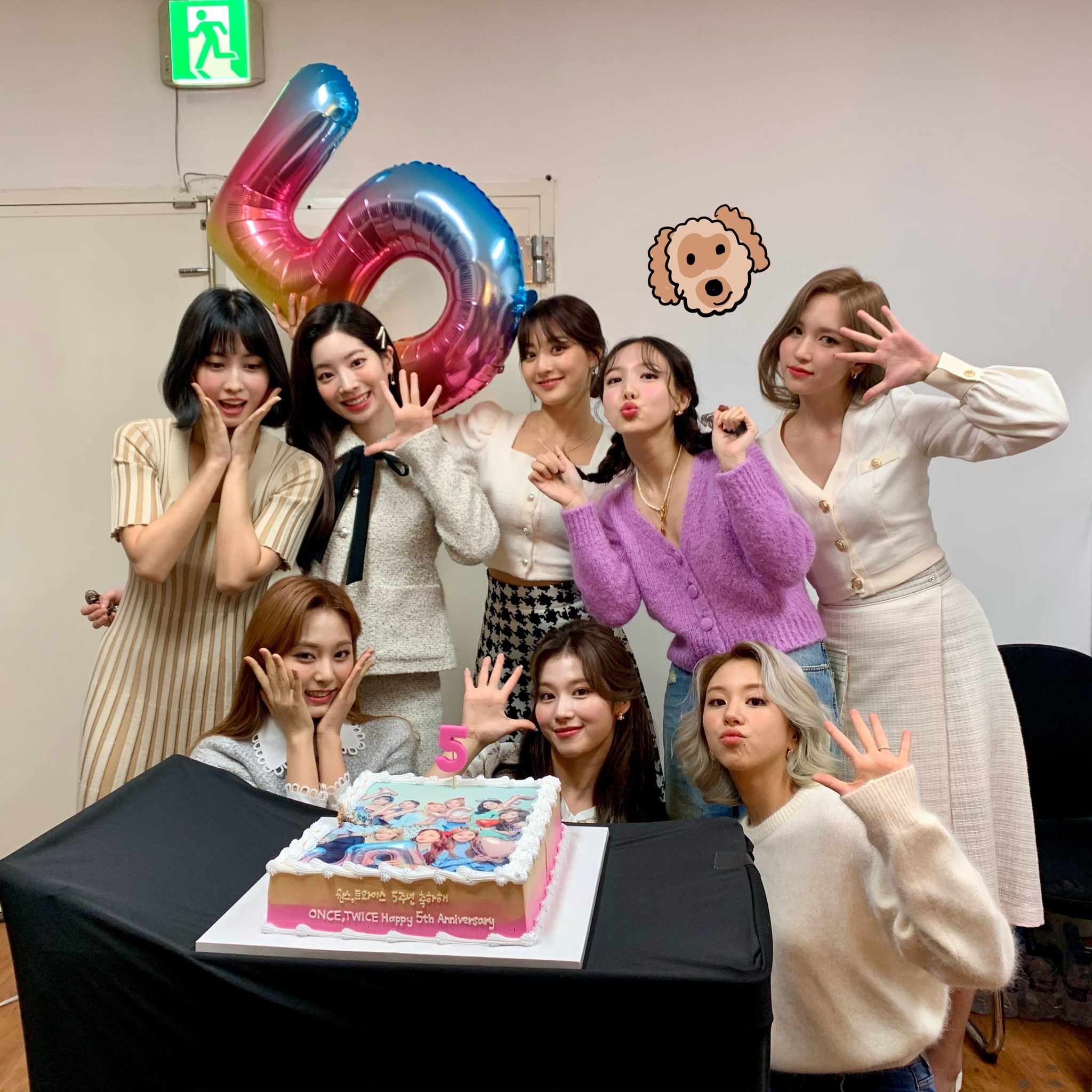 TWICE celebrate 5th アニバーサリー コレクション ボックス